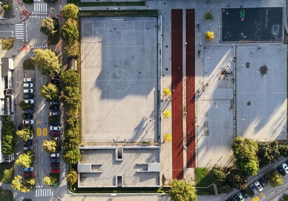 lukas-WFaMb1btaHM-unsplash-2